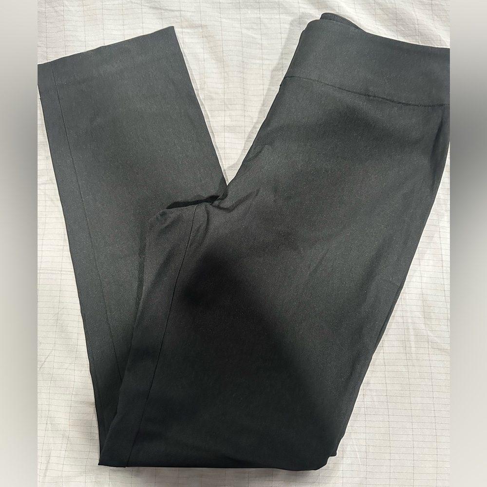NIC+ZOE Classic Black Woman’s Pants Size 12